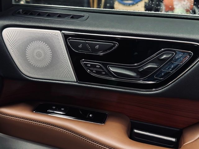 2024 LINCOLN NAVIGATOR L - Image 16