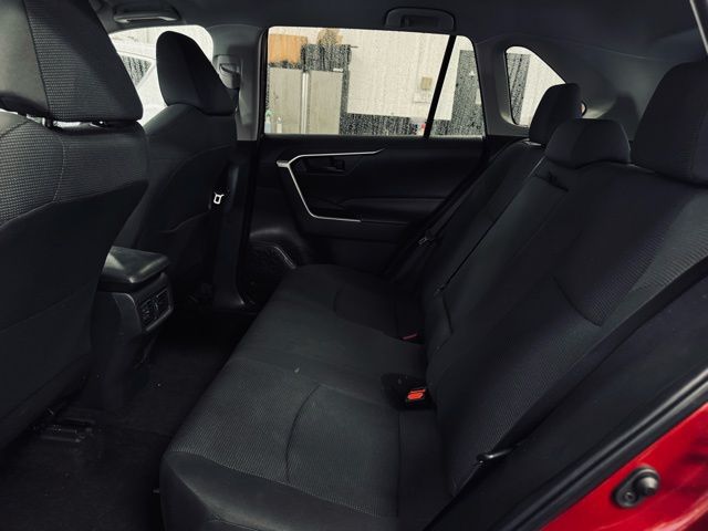 2024 TOYOTA RAV4 - Image 16