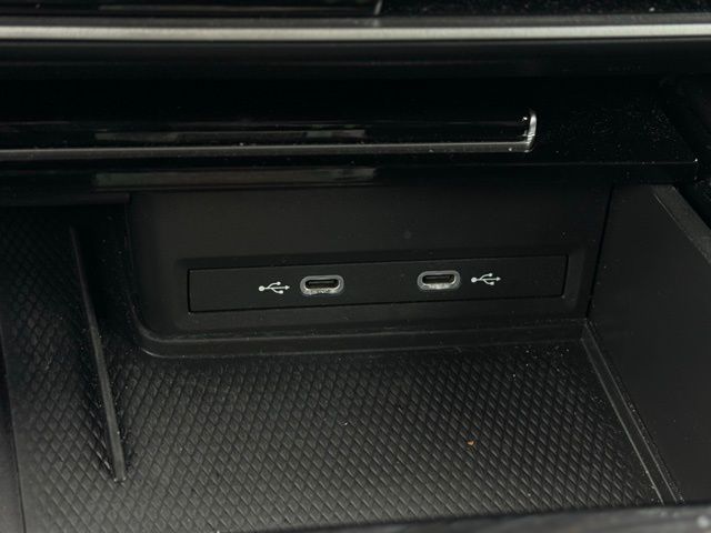 2025 VOLKSWAGEN ATLAS CROSS SPORT - Image 31