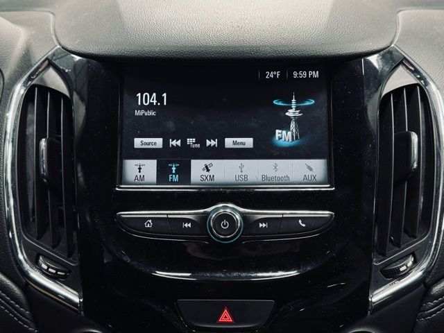 2017 CHEVROLET CRUZE - Image 31