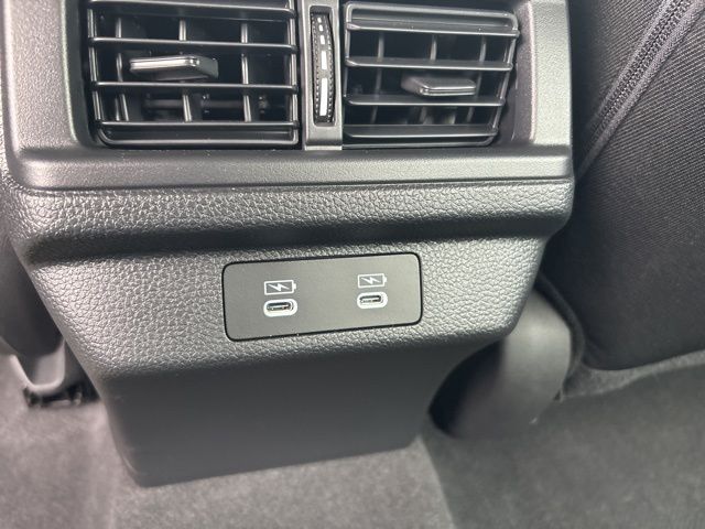 2025 Honda Accord SE - Photo 17