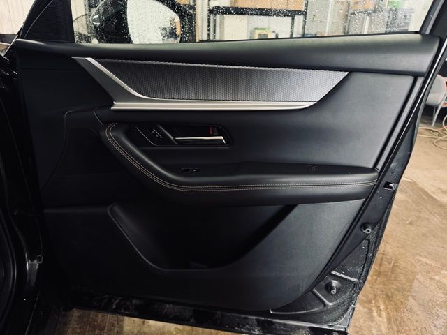 2025 MAZDA CX-90 - Image 15