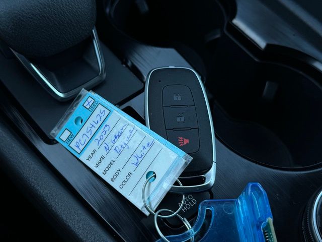 2023 NISSAN ROGUE - Image 30