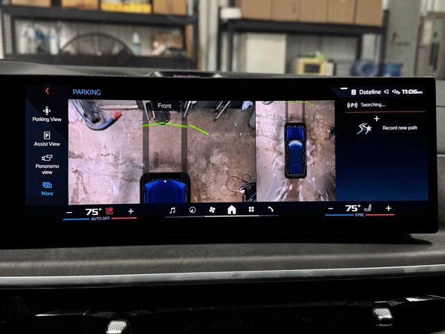 2024 BMW X7 - Image 45