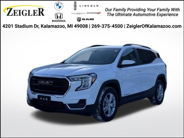 2023 GMC TERRAIN - Image 1