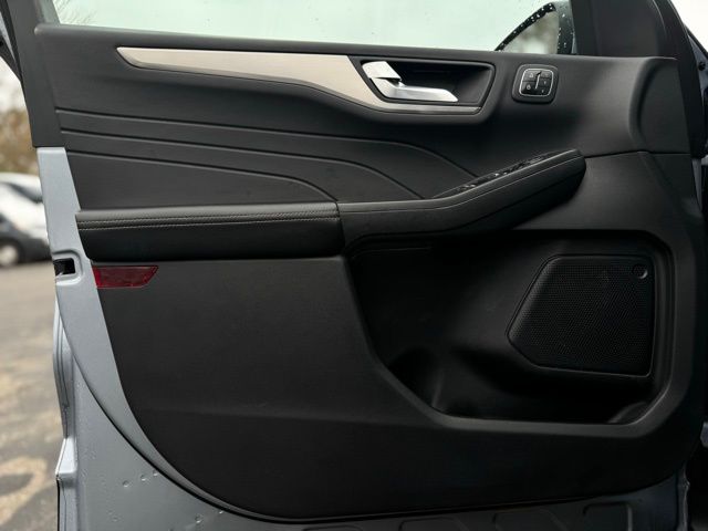 2022 FORD ESCAPE - Image 12