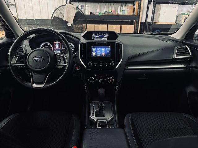 2023 SUBARU FORESTER - Image 18