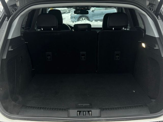 2022 LINCOLN CORSAIR - Image 9