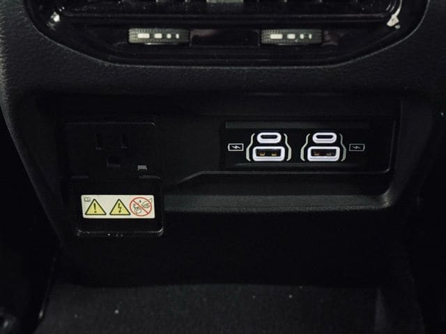 2022 JEEP GRAND CHEROKEE - Image 20