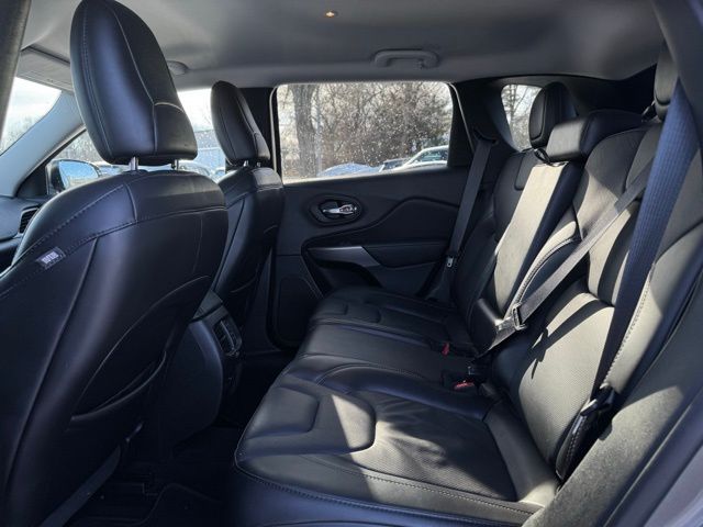 2021 JEEP CHEROKEE - Image 19