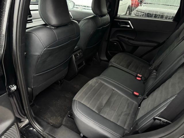2025 MITSUBISHI OUTLANDER - Image 20