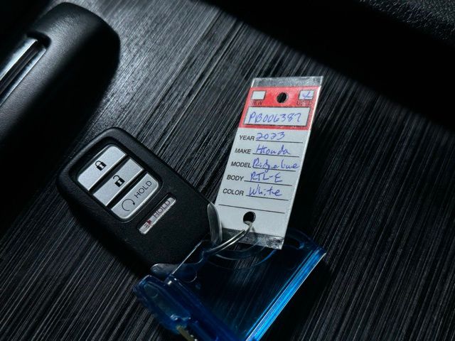 2023 HONDA RIDGELINE - Image 34