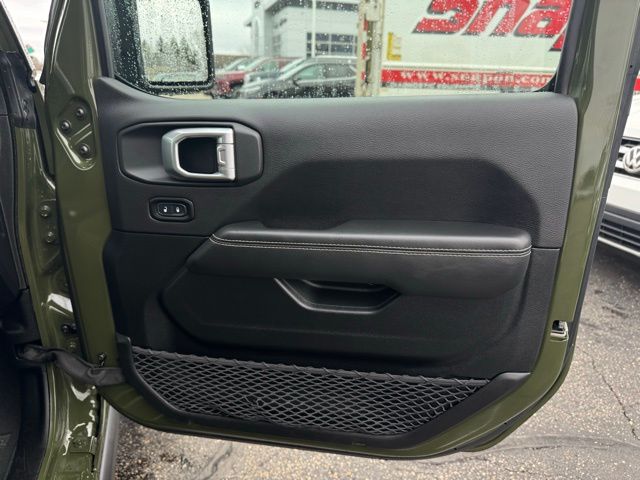 2021 JEEP WRANGLER - Image 15