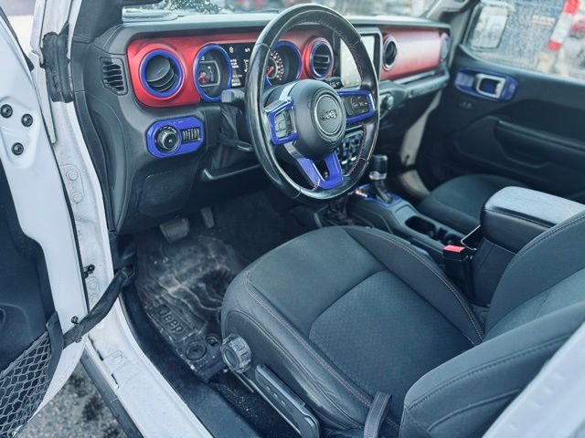 2020 JEEP WRANGLER - Image 17