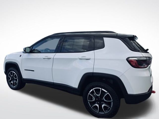 2024 JEEP COMPASS - Image 9