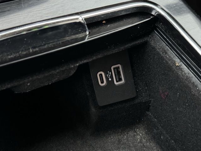 2022 LINCOLN NAUTILUS - Image 30