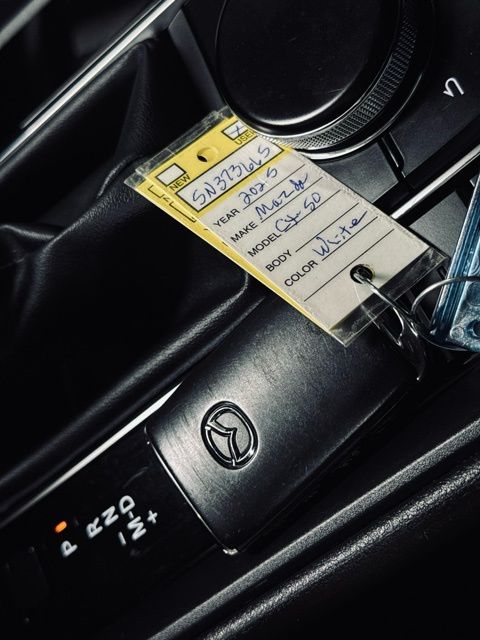 2025 MAZDA CX-50 - Image 37