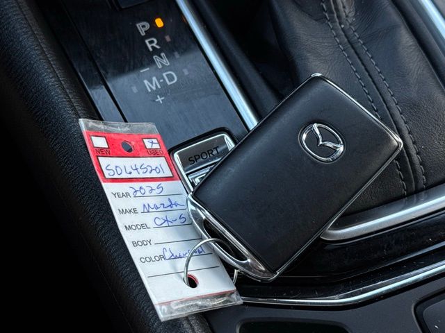 2025 MAZDA CX-5 - Image 33