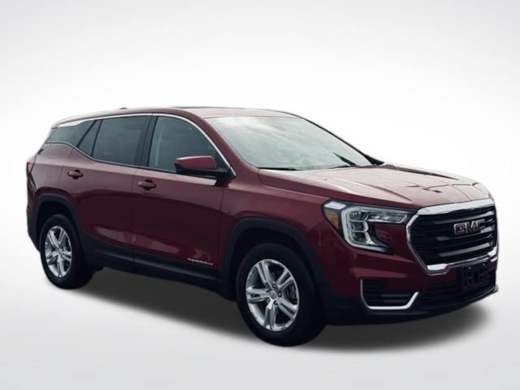 Used 2024 GMC Terrain SLE SUV