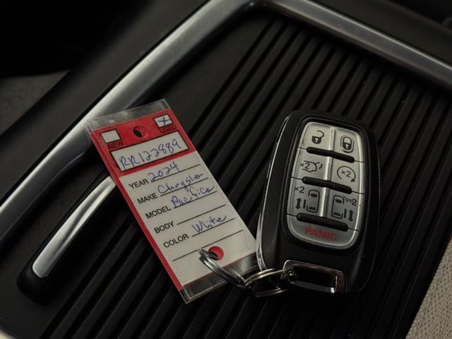 2024 CHRYSLER PACIFICA - Image 40