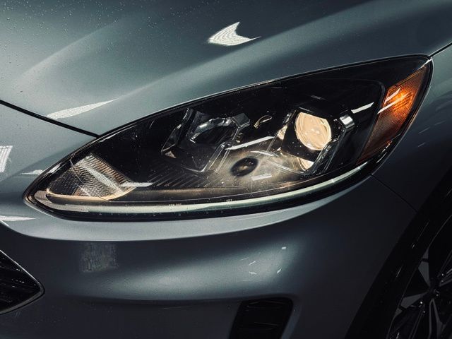 2022 FORD ESCAPE - Image 2