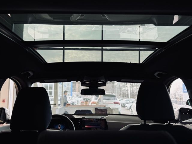 2026 BMW X1 - Image 21