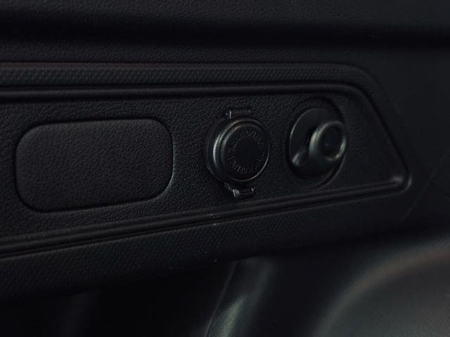 2022 SUBARU FORESTER - Image 11