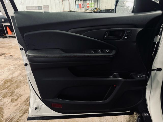 2024 HONDA PASSPORT - Image 13