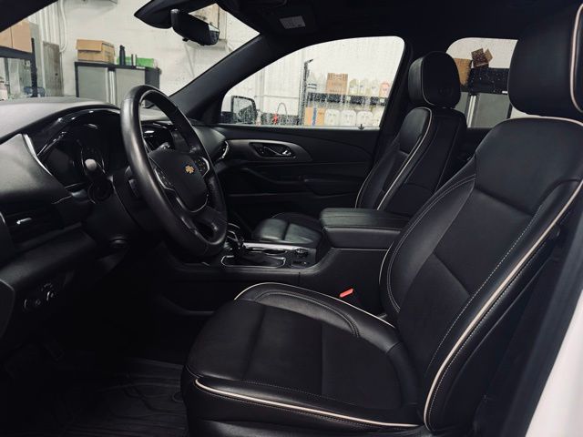 2022 CHEVROLET TRAVERSE - Image 17