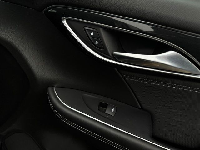 2025 BUICK ENVISION - Image 15