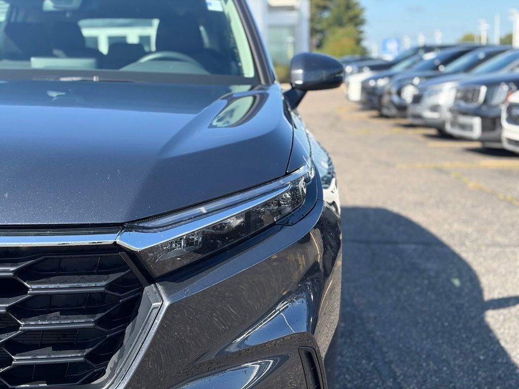 Used 2024 Honda CR-V LX SUV