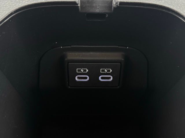 2024 TOYOTA RAV4 - Image 27