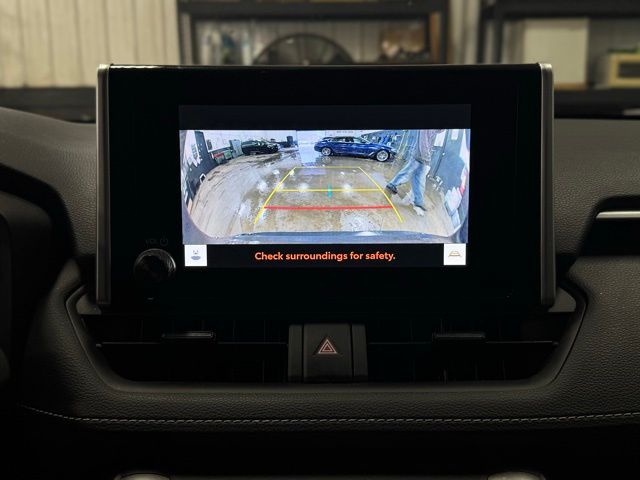2024 TOYOTA RAV4 - Image 31