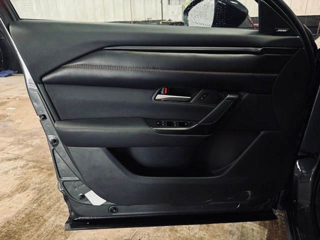2025 MAZDA CX-50 - Image 13