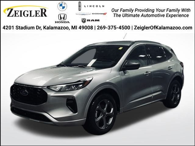 2023 FORD ESCAPE - Image 1