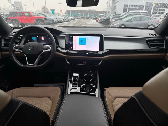 2025 VOLKSWAGEN ATLAS CROSS SPORT - Image 24