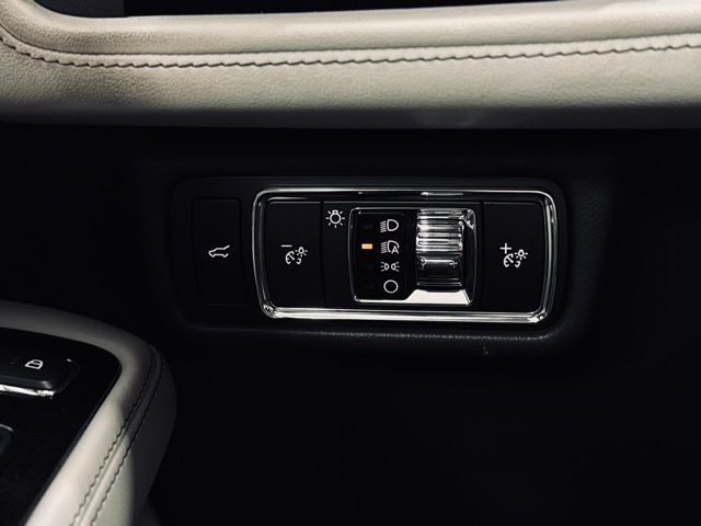 2025 LINCOLN AVIATOR - Image 34