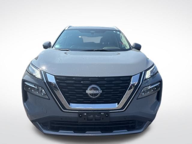 2023 Nissan Rogue SL AWD photo 2