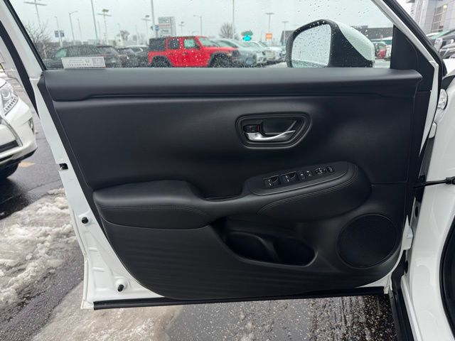 2023 HONDA HR-V - Image 12