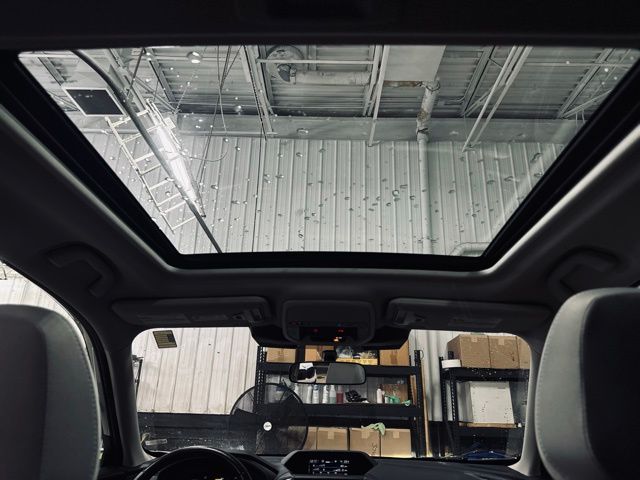 2022 SUBARU FORESTER - Image 22