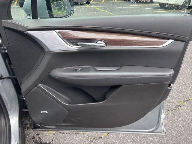2024 CADILLAC XT6 - Image 12
