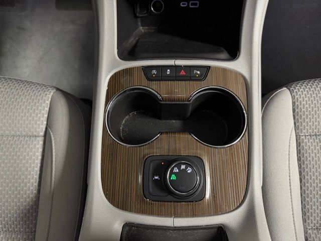 2023 GMC ACADIA - Image 29