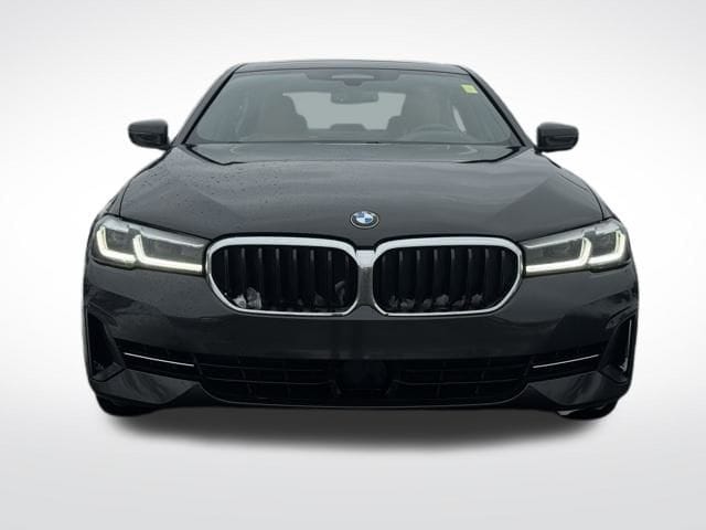2023 BMW 540I - Image 2