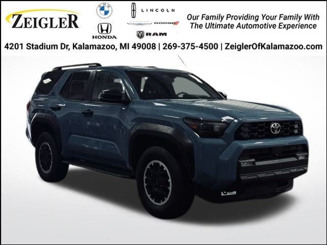 2025 TOYOTA 4RUNNER - Image 1