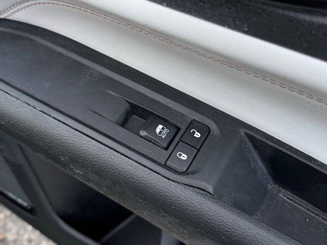 2023 JEEP COMPASS - Image 15