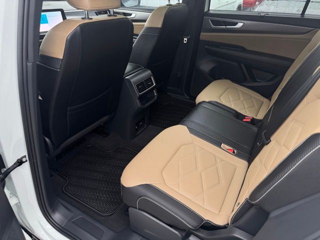 2025 VOLKSWAGEN ATLAS CROSS SPORT - Image 23