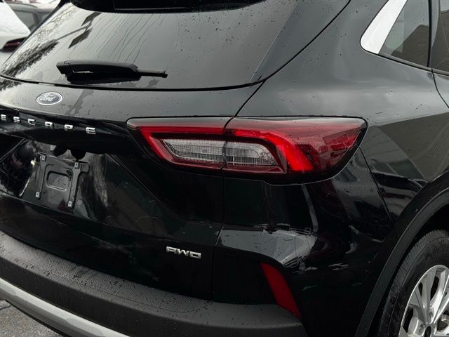 2023 FORD ESCAPE - Image 8