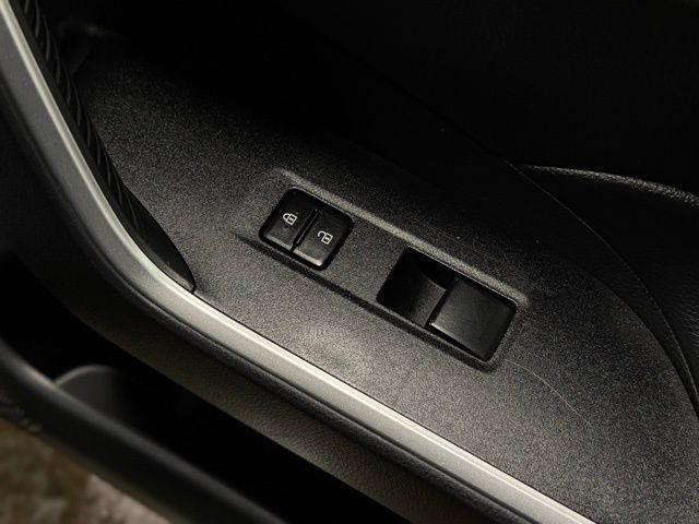 2024 TOYOTA RAV4 - Image 13