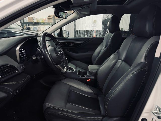 2023 SUBARU OUTBACK - Image 17