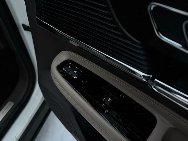 2022 LINCOLN CORSAIR - Image 19